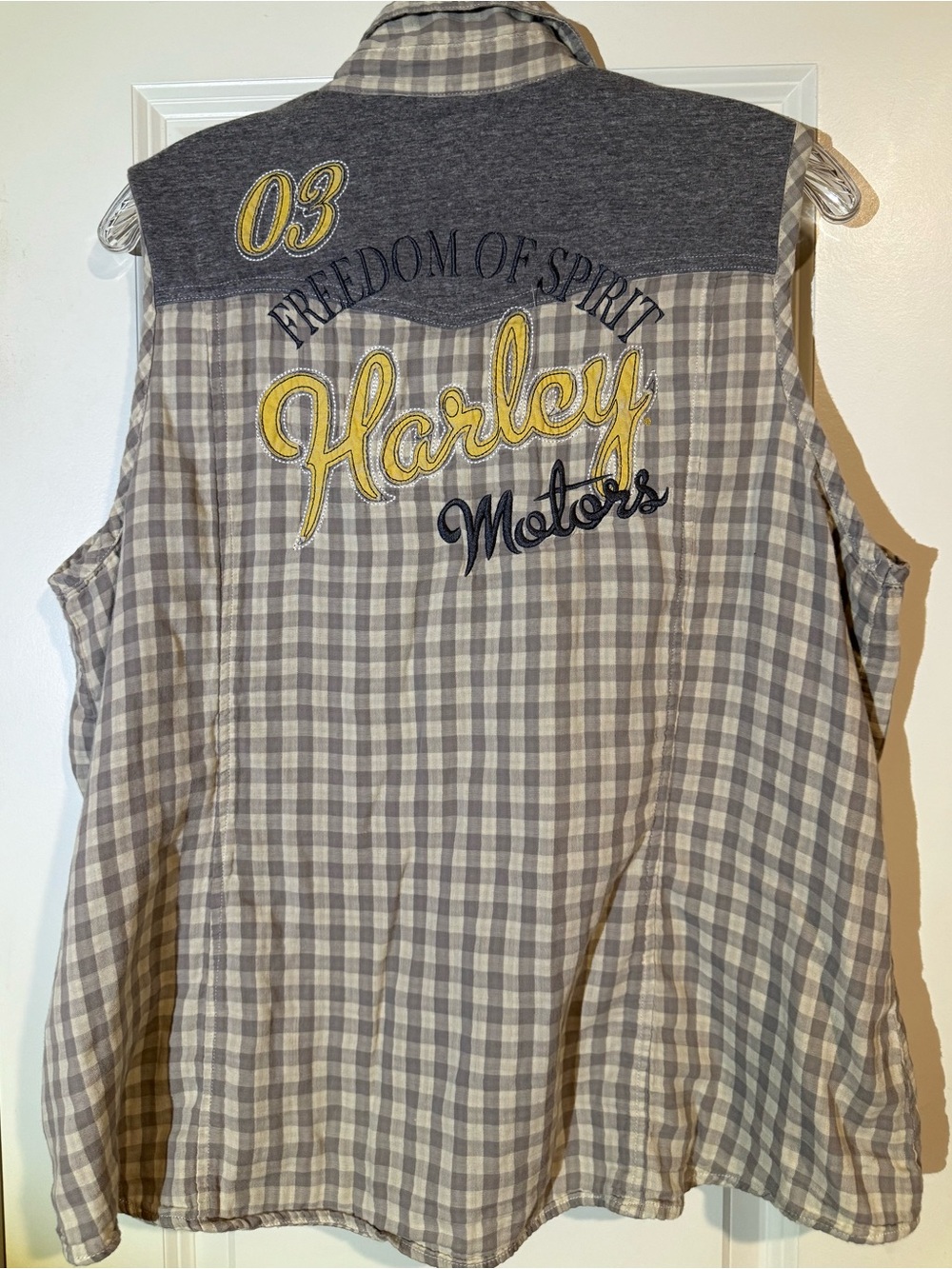 Harley-Davidson Women’s Plaid Sleeveless Snap Shirt 2XL Embroidered Gray Tanish